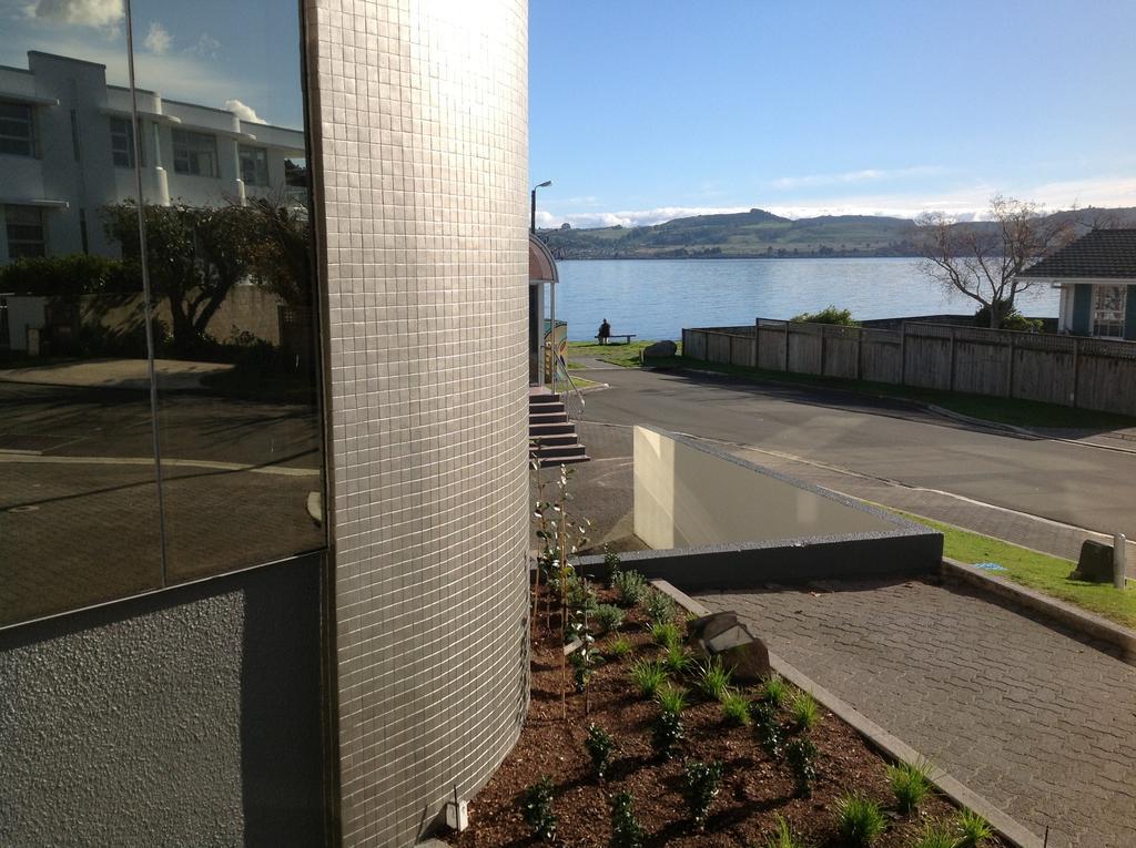 The Cove- On The Lake Taupo Exterior photo